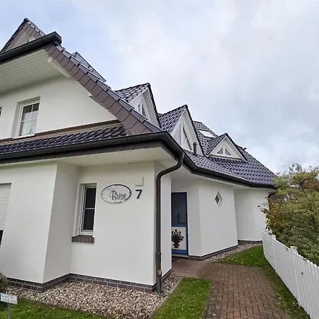 Appartement Sehnsuchtsort - Strandnahe Ferienwohnung, Hund Willkommen Zingst