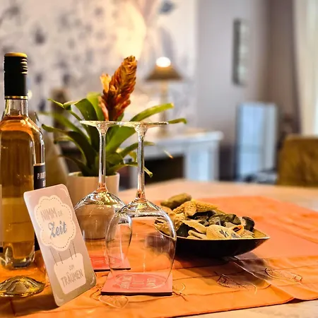Apartamento Sehnsuchtsort - Strandnahe Ferienwohnung, Hund Willkommen Zingst